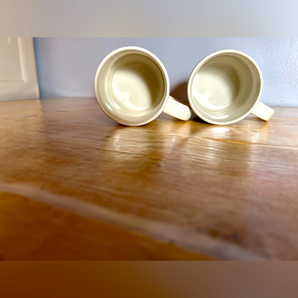 Pear Design Ceramic Mugs - Cream and Blue - Picture 3 of 7